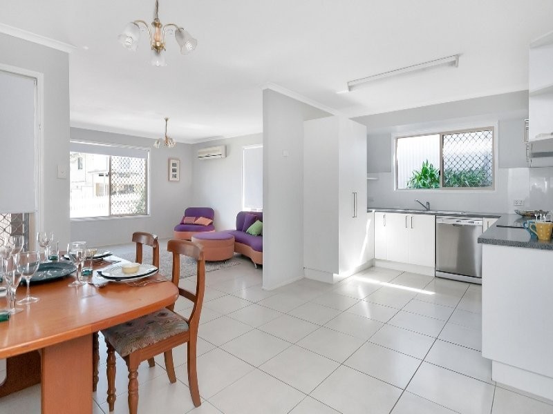 10 McMillan Street, Churchill QLD 4305