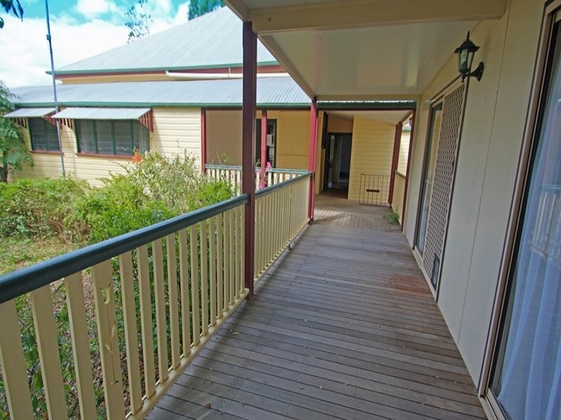 71 Nerreman Road, Wivenhoe Pocket QLD 4306