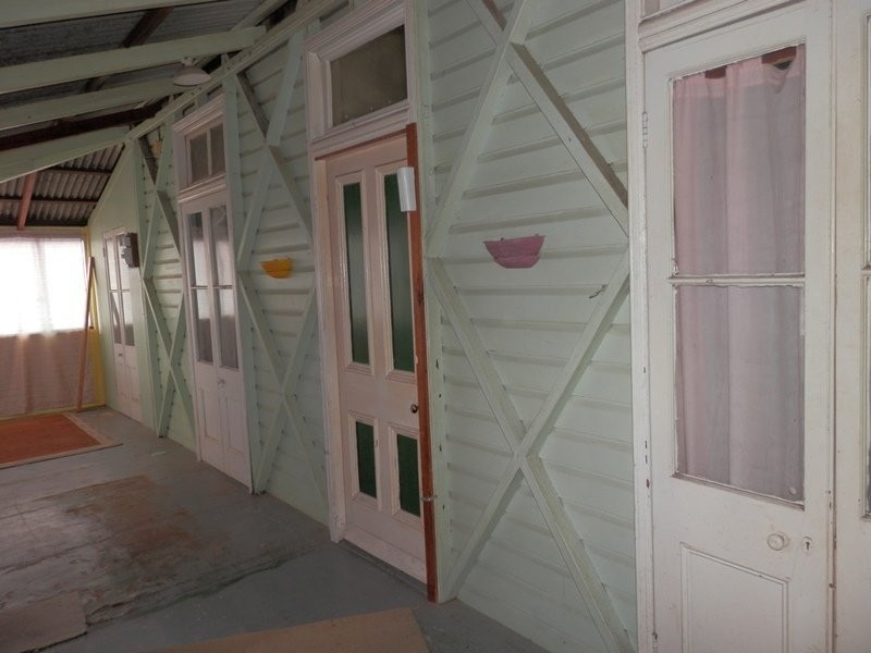 16 Church Street, Lowood QLD 4311