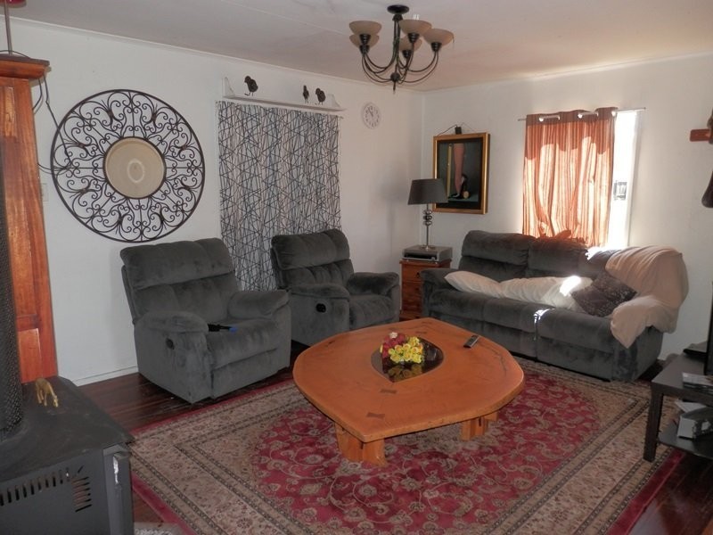 86 Stafford Street, Silkstone QLD 4304