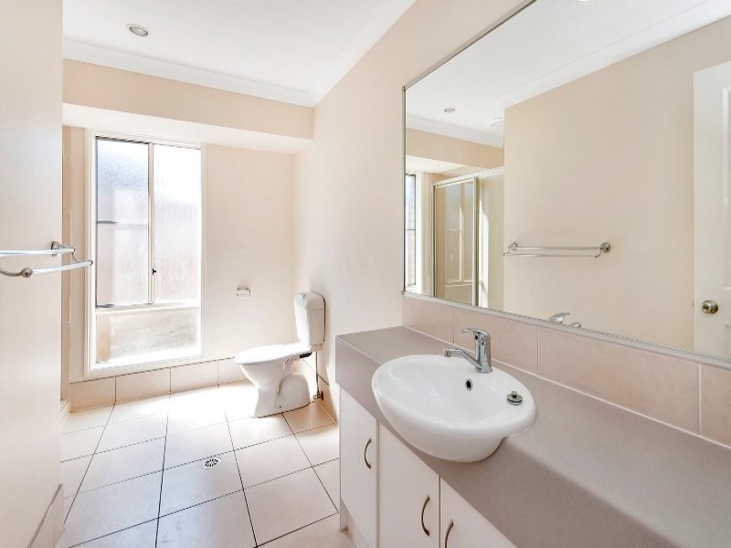 44 Brittany Crescent, Raceview QLD 4305
