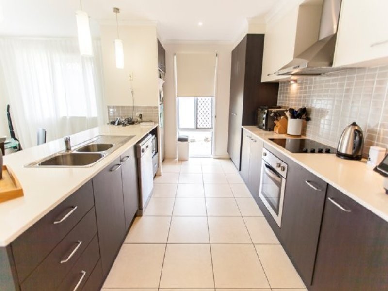 43 Honeywood Drive, Fernvale QLD 4306