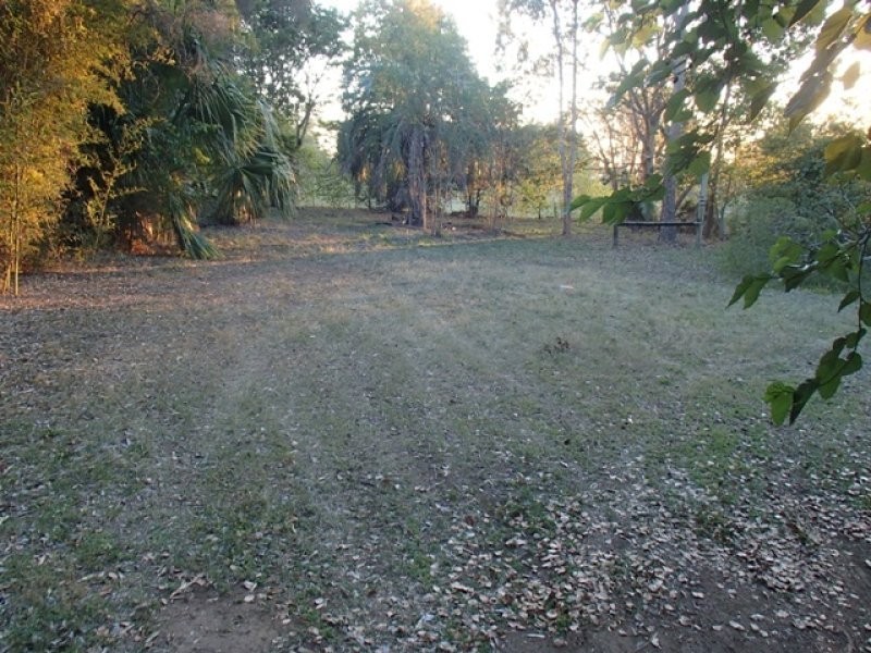 17 Thomas Street, Blackstone QLD 4304