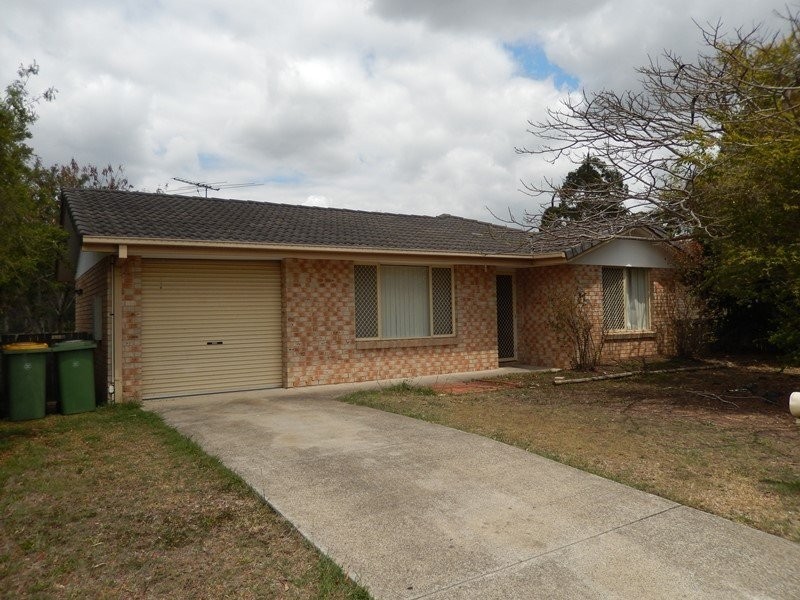 63 Selwyn Street, North Booval QLD 4304