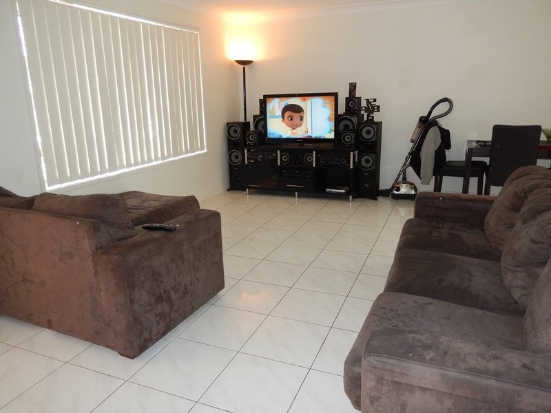 63 Selwyn Street, North Booval QLD 4304