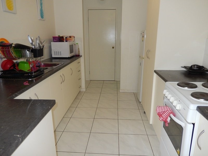 63 Selwyn Street, North Booval QLD 4304