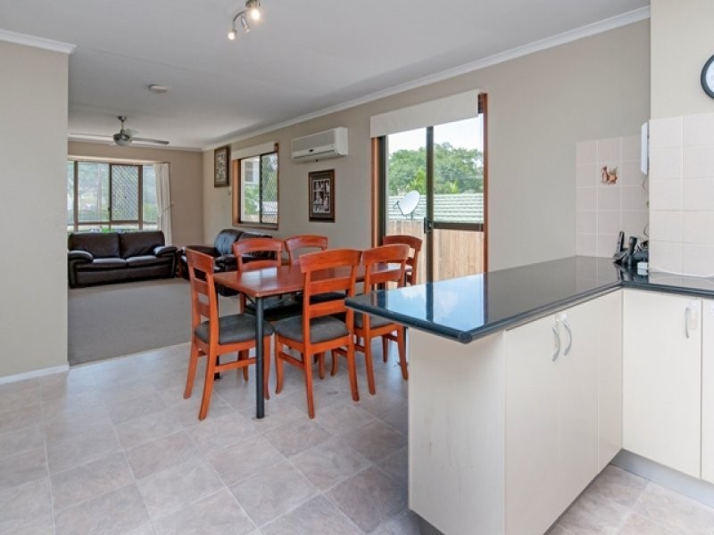 6 Brolga Court, Bundamba QLD 4304