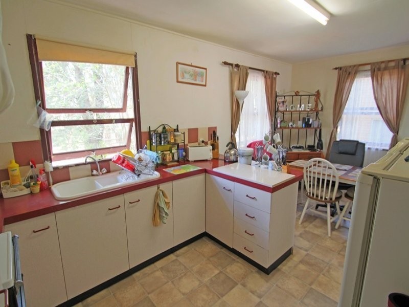 99 Williams Street West, Coalfalls QLD 4305
