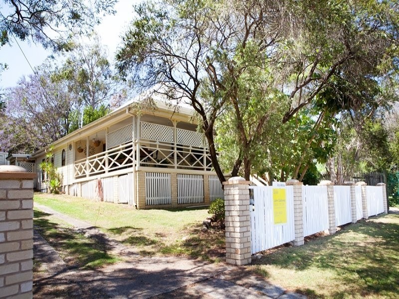 13 Smith Street, North Ipswich QLD 4305