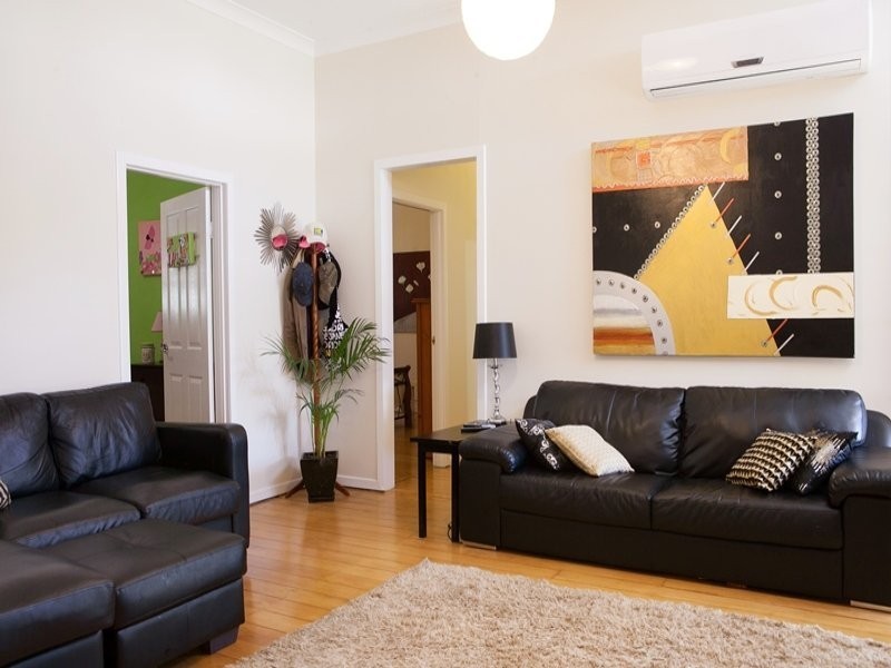 13 Smith Street, North Ipswich QLD 4305