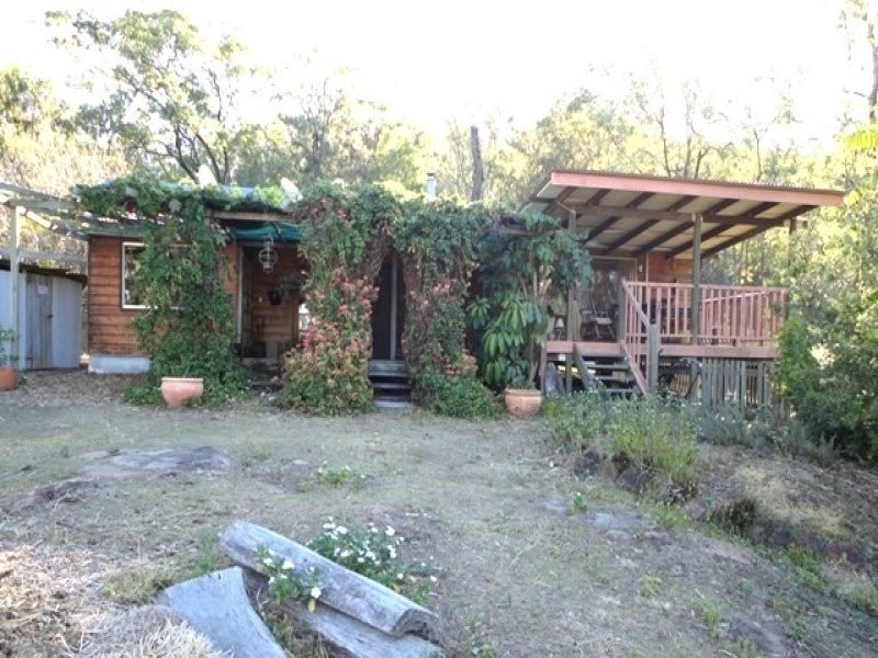 462 Wards Road, Peak Crossing QLD 4306