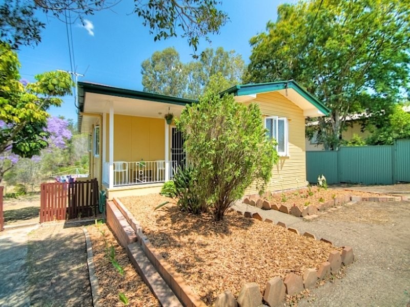 43 Grenadier Circuit, Ebbw Vale QLD 4304