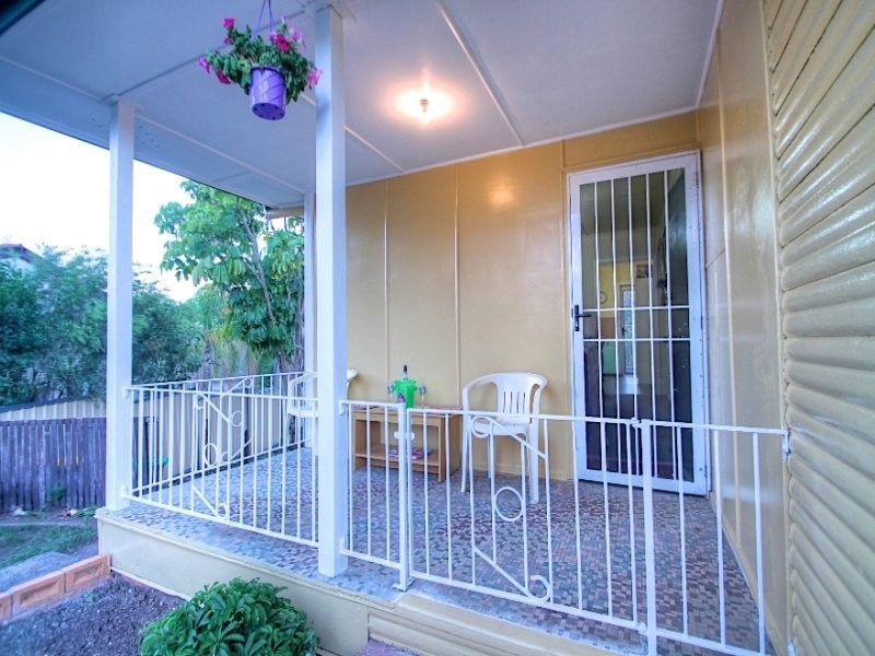 43 Grenadier Circuit, Ebbw Vale QLD 4304