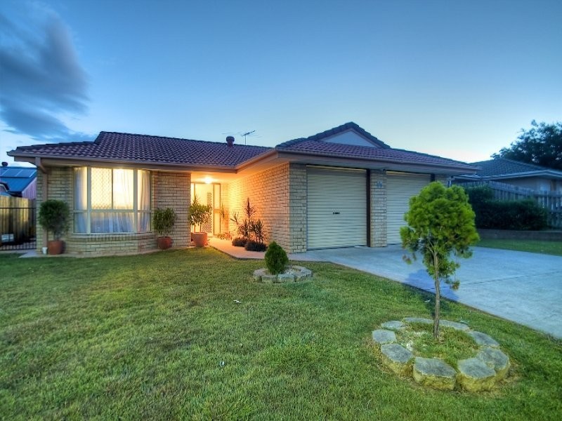39 Burgess Street, Raceview QLD 4305