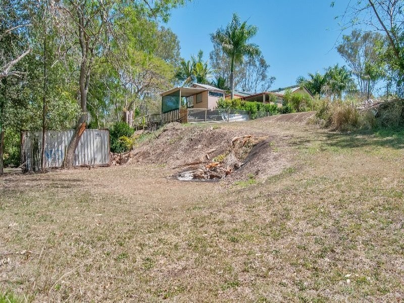 9 Riverside Court, Barellan Point QLD 4306