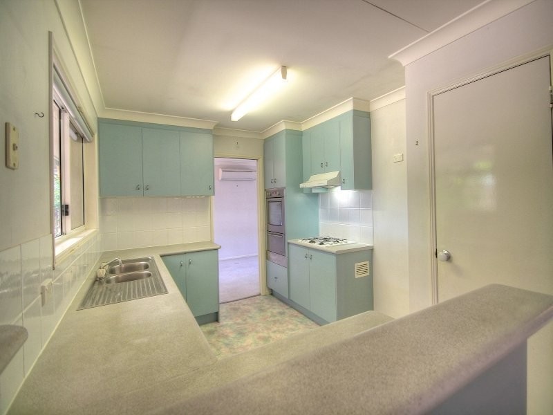 12 Peppercorn Place, Flinders View QLD 4305