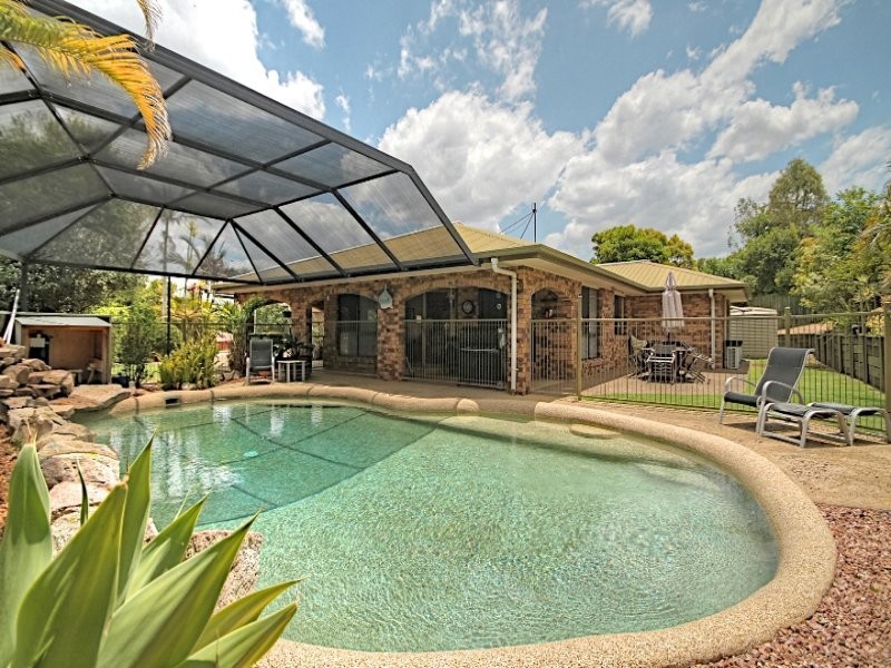 10 Wilton Court, Flinders View QLD 4305