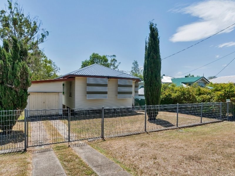 7 Lusitania Street, Newtown QLD 4305