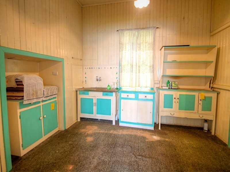 4 Webb Street, Bundamba QLD 4304