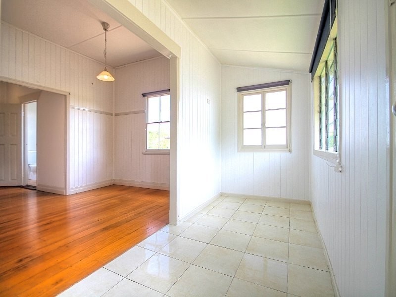 14 North Street, North Ipswich QLD 4305