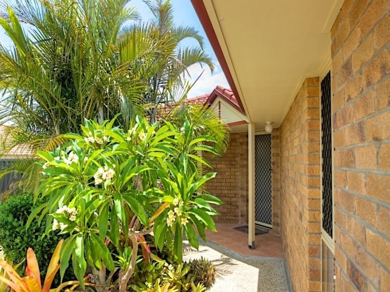 6 Tea Tree Place, Raceview QLD 4305