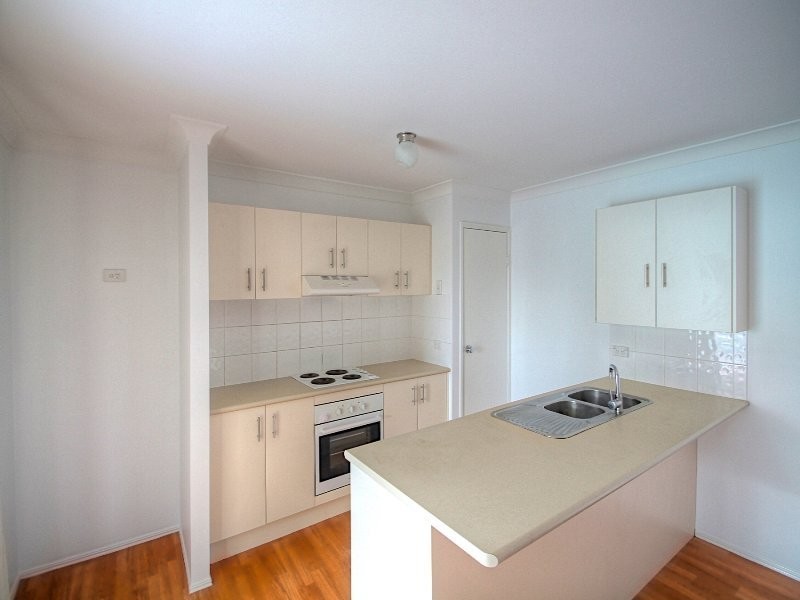 6 Tea Tree Place, Raceview QLD 4305