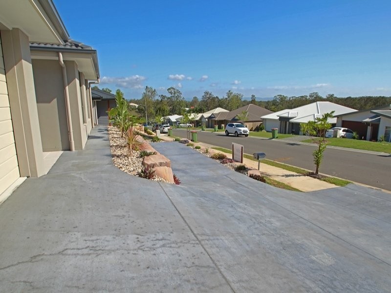6 Cowie Street, Deebing Heights QLD 4306