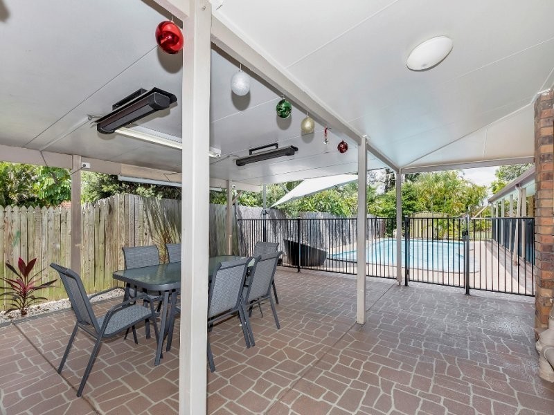169 Whitehill Road, Raceview QLD 4305