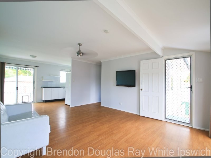 5 Skinner Crescent, Silkstone QLD 4304