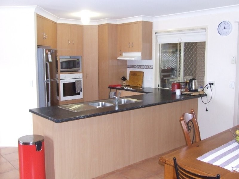 17 Jacana Crescent, Flinders View QLD 4305