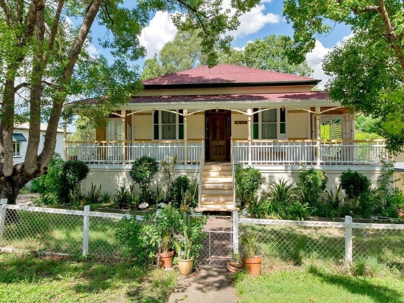 3 Macgregor Street, Woodend QLD 4305