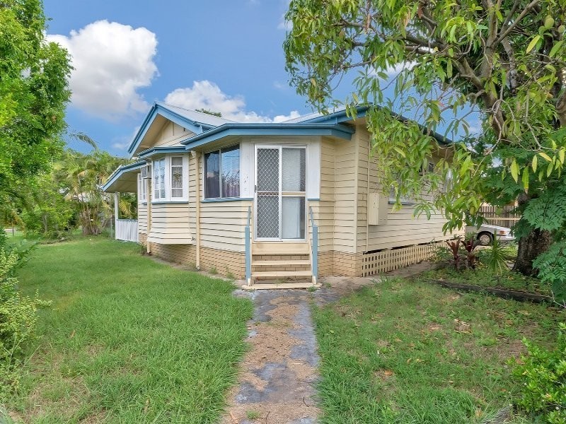 161 Blackstone Road, Silkstone QLD 4304