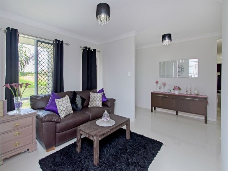 15 Riverpark Drive, Karalee QLD 4306