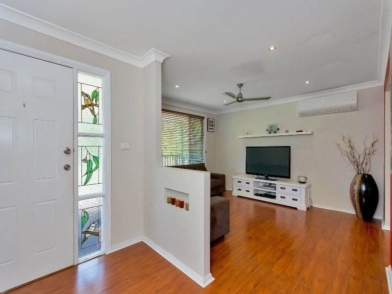 21 Sealy Street, Silkstone QLD 4304