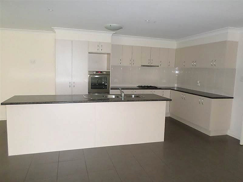 Flinders View QLD 4305