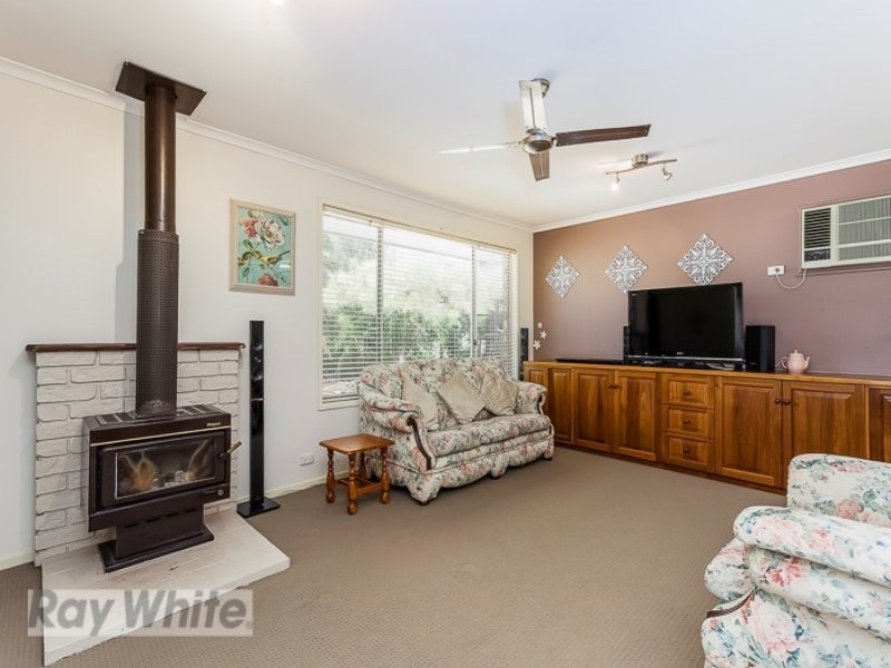 19 Lillian Street, Karalee QLD 4306