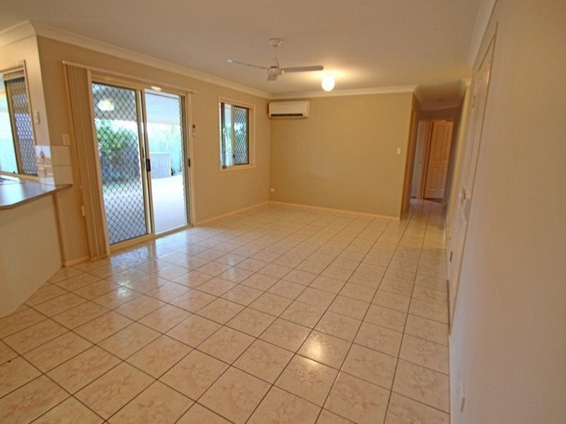 12 Calverton Court, Brassall QLD 4305