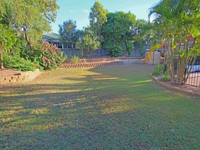 12 Calverton Court, Brassall QLD 4305