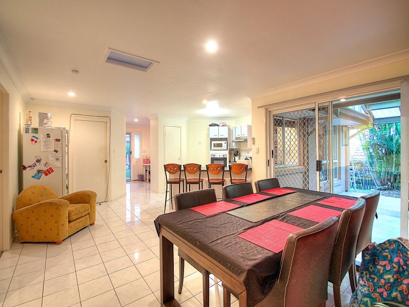 6 Craigerne Close, Brassall QLD 4305