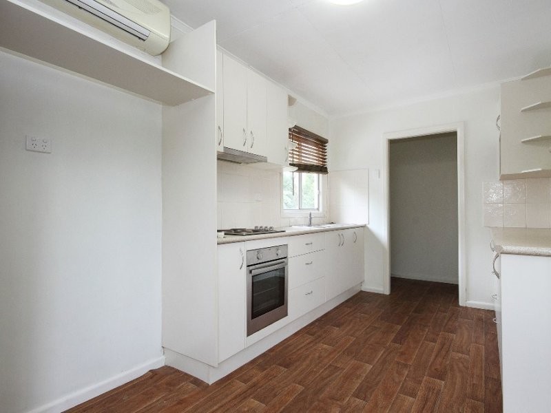 42 Videroni Street, Bundamba QLD 4304