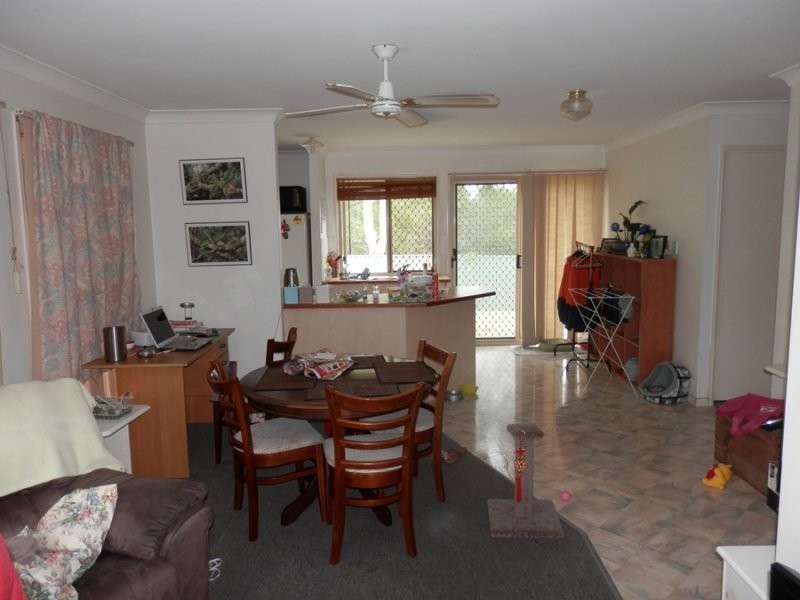 52 Earl Street, Dinmore QLD 4303