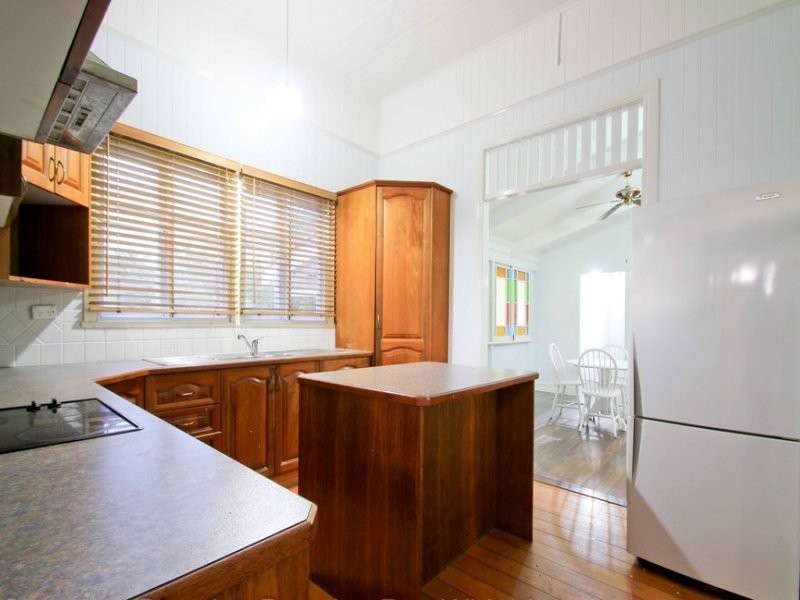 101 Pine Mountain Road, Brassall QLD 4305