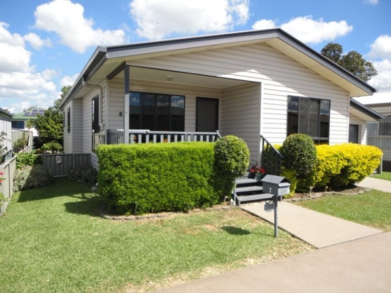 7 / 102a Moores Pocket Road, Moores Pocket QLD 4305