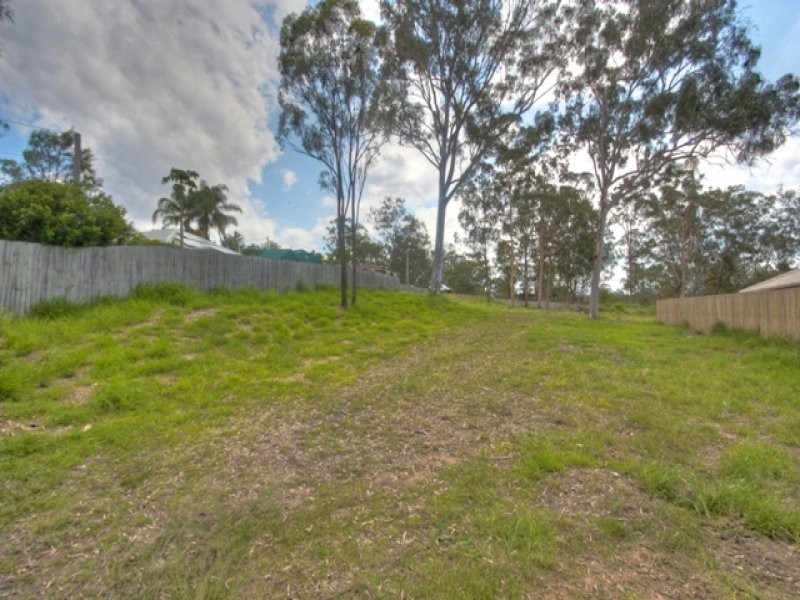 13 Ashfield Street, North Ipswich QLD 4305