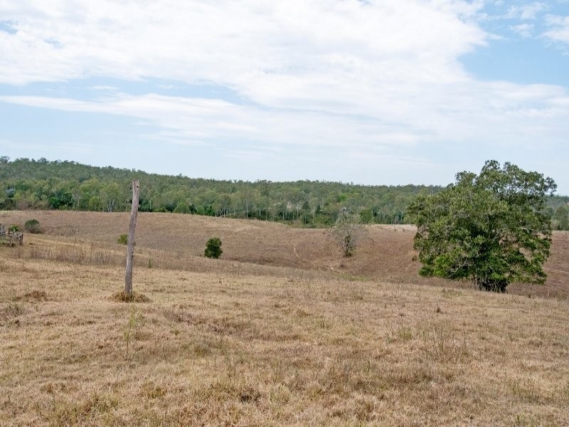 563 Riverside Drive, Pine Mountain QLD 4306