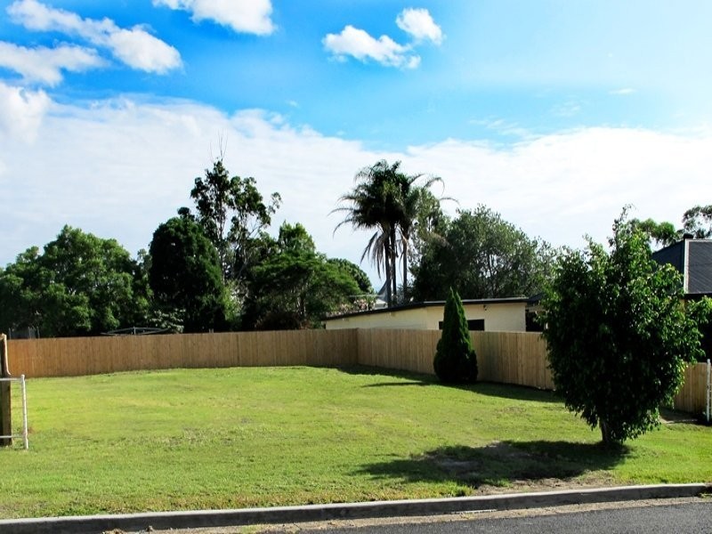 2a Hume Street, Woodend QLD 4305
