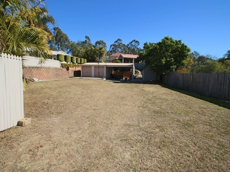 15 Calverton Court, Brassall QLD 4305