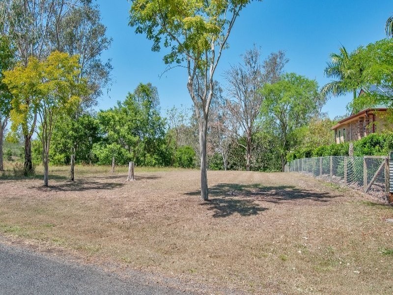 9 Riverside Court, Barellan Point QLD 4306