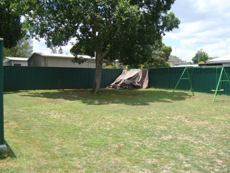 122A Thorn Street, Ipswich QLD 4305