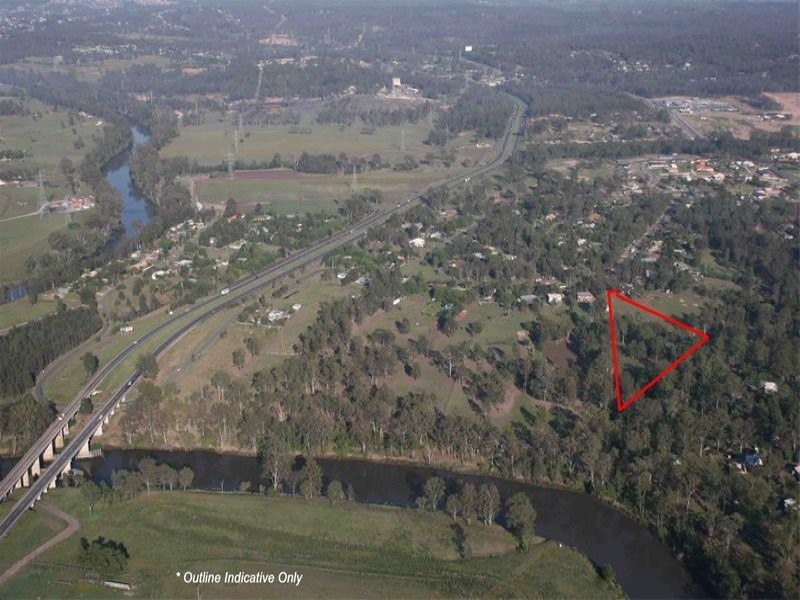 32 Queensborough Parade, Karalee QLD 4306